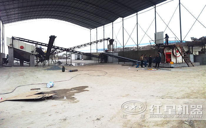 固定安裝作業(yè)的日產(chǎn)1500方沙石廠 固定安裝作業(yè)的日產(chǎn)1500方沙石廠