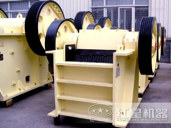 歐版顎式破碎機(jī)